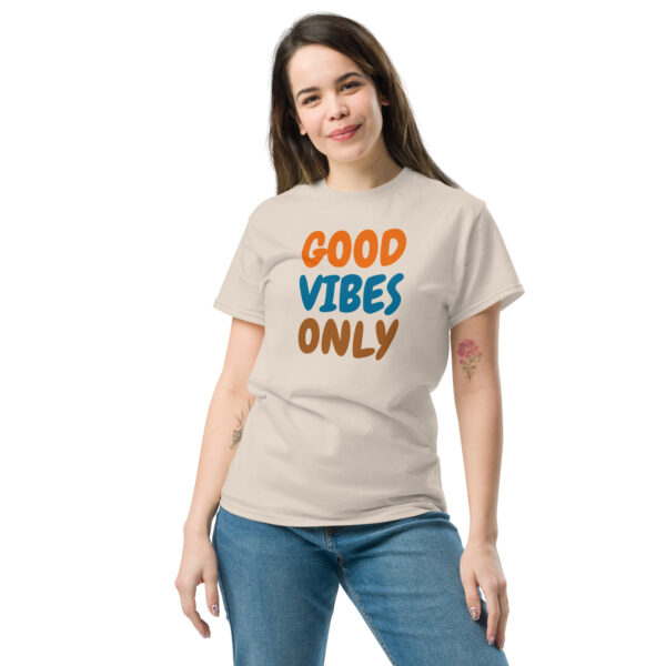 Good Vibes Only Tshirt